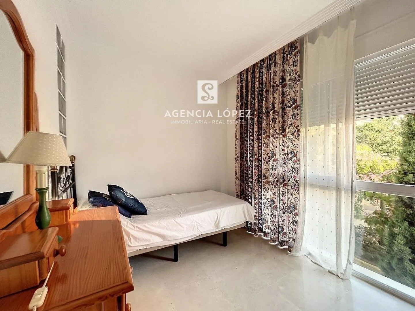 Urban Sunshine Apartment Estepona
