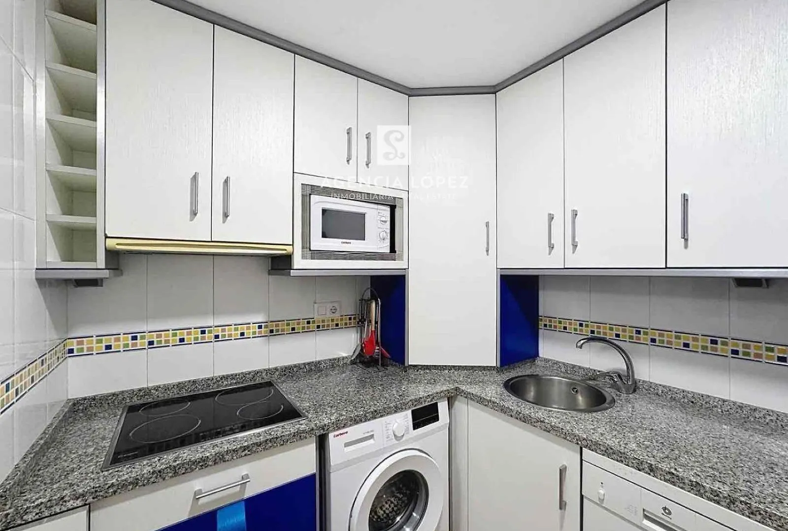 Urban Sunshine Apartment Estepona